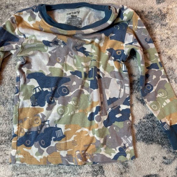 Carters Two Piece Boy Cotton Pajama Set Animals 18 months Long sleeve and Pants - Picture 4 of 6